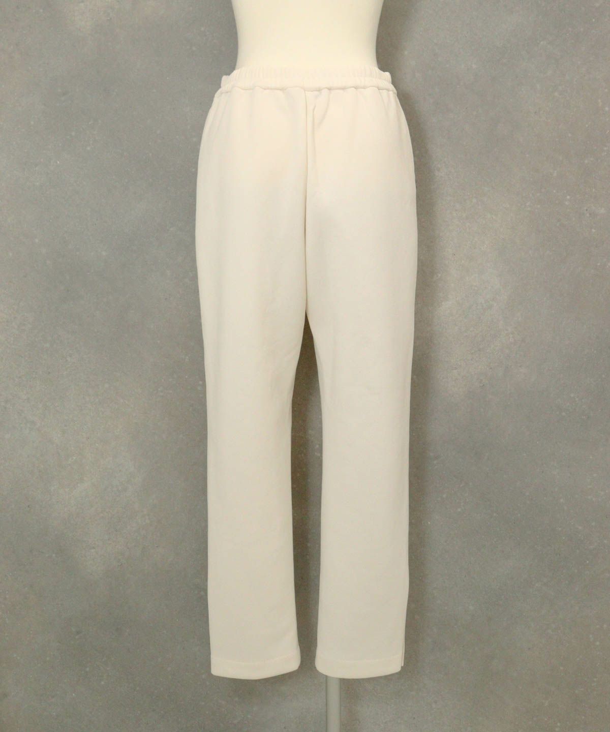 裾ボタンハニカムパンツ後（ホワイト）