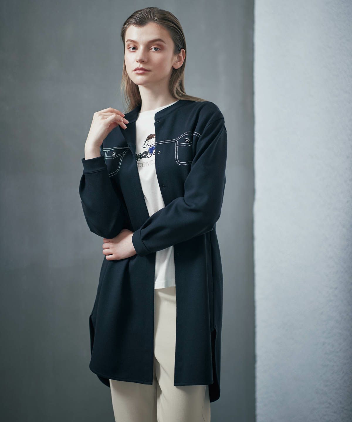 モデル着用画像（ベージュ）