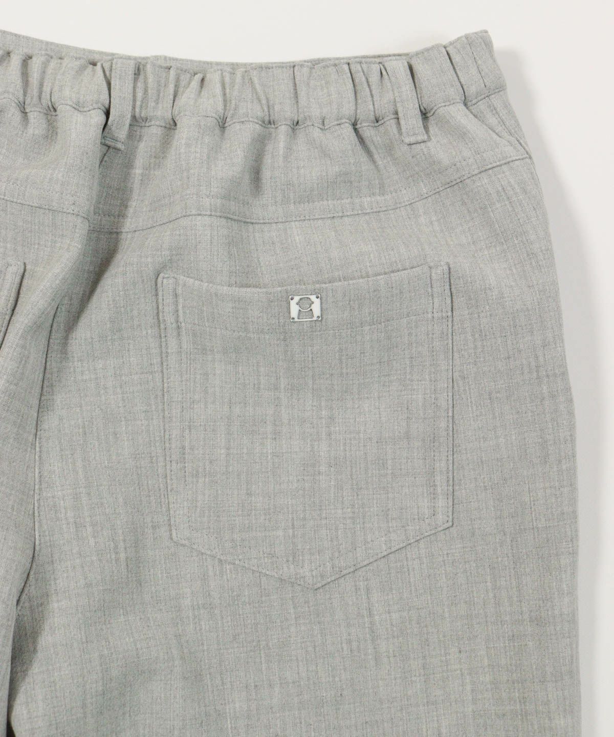 後ろポケット部分（ライトグレー）