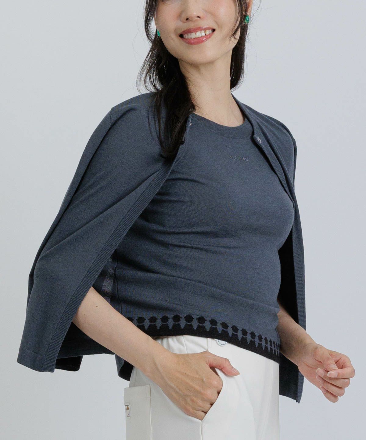 モデル着用画像(グレー)