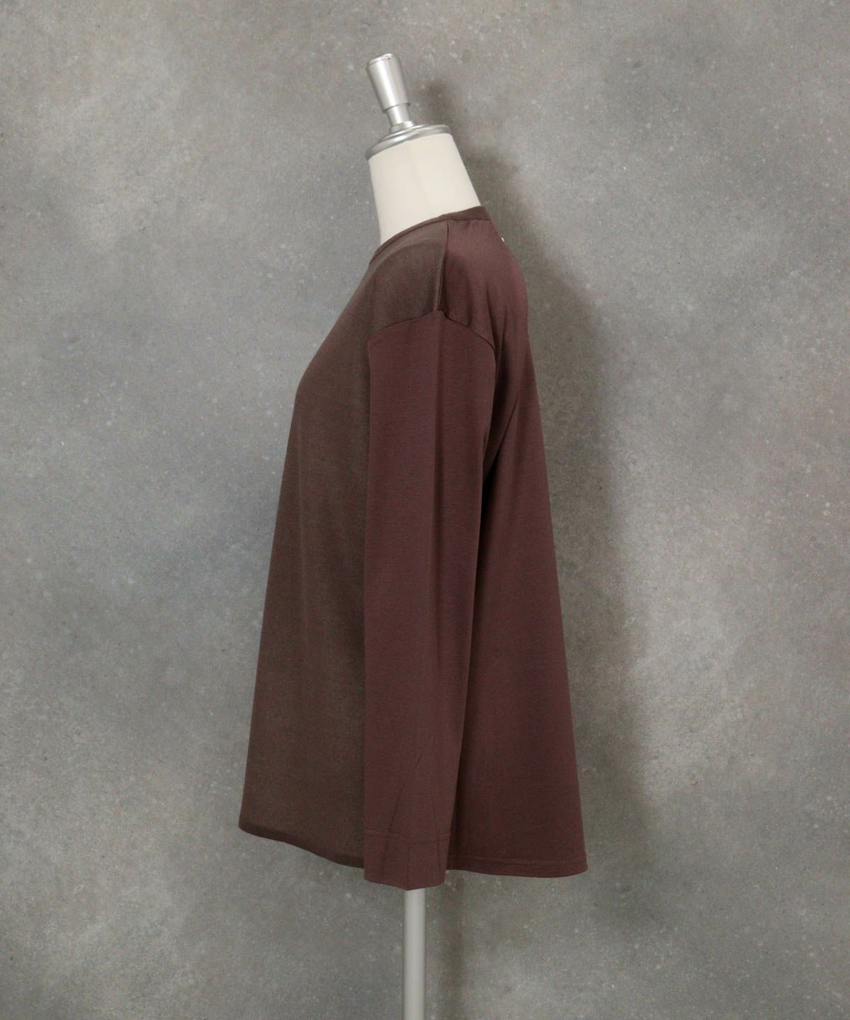 異素材切替イラストニット横（ブラウン）