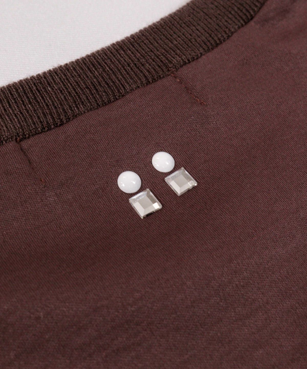 バック装飾（ブラウン）