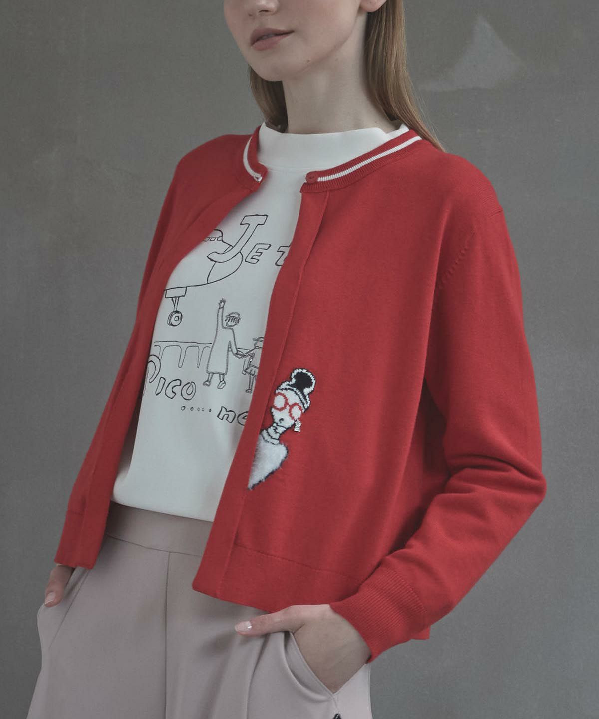 モデル着用画像（レッド）