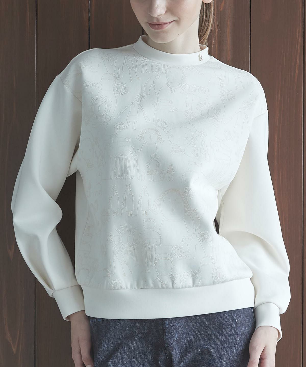 モデル着用画像（ホワイト）