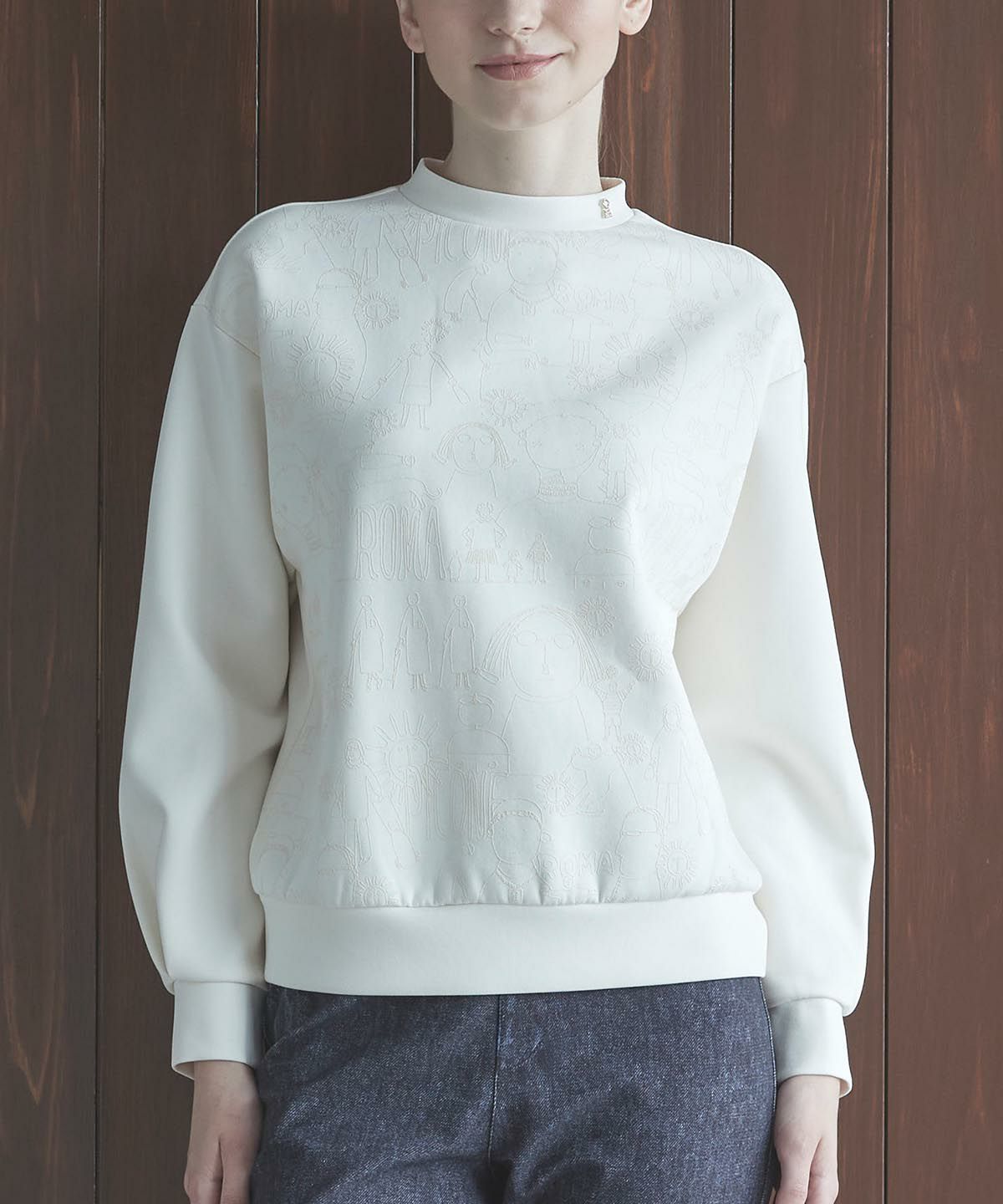 モデル着用画像（ホワイト）