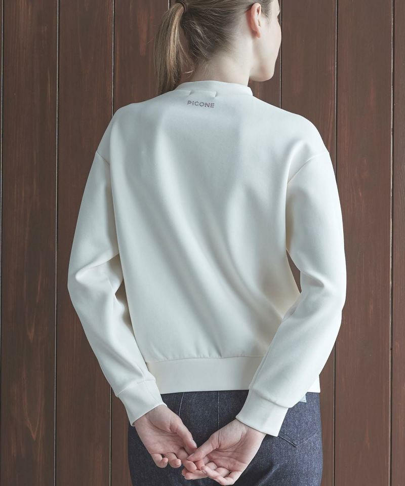 モデル着用画像（ホワイト）