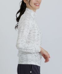 モデル着用画像（ホワイト）