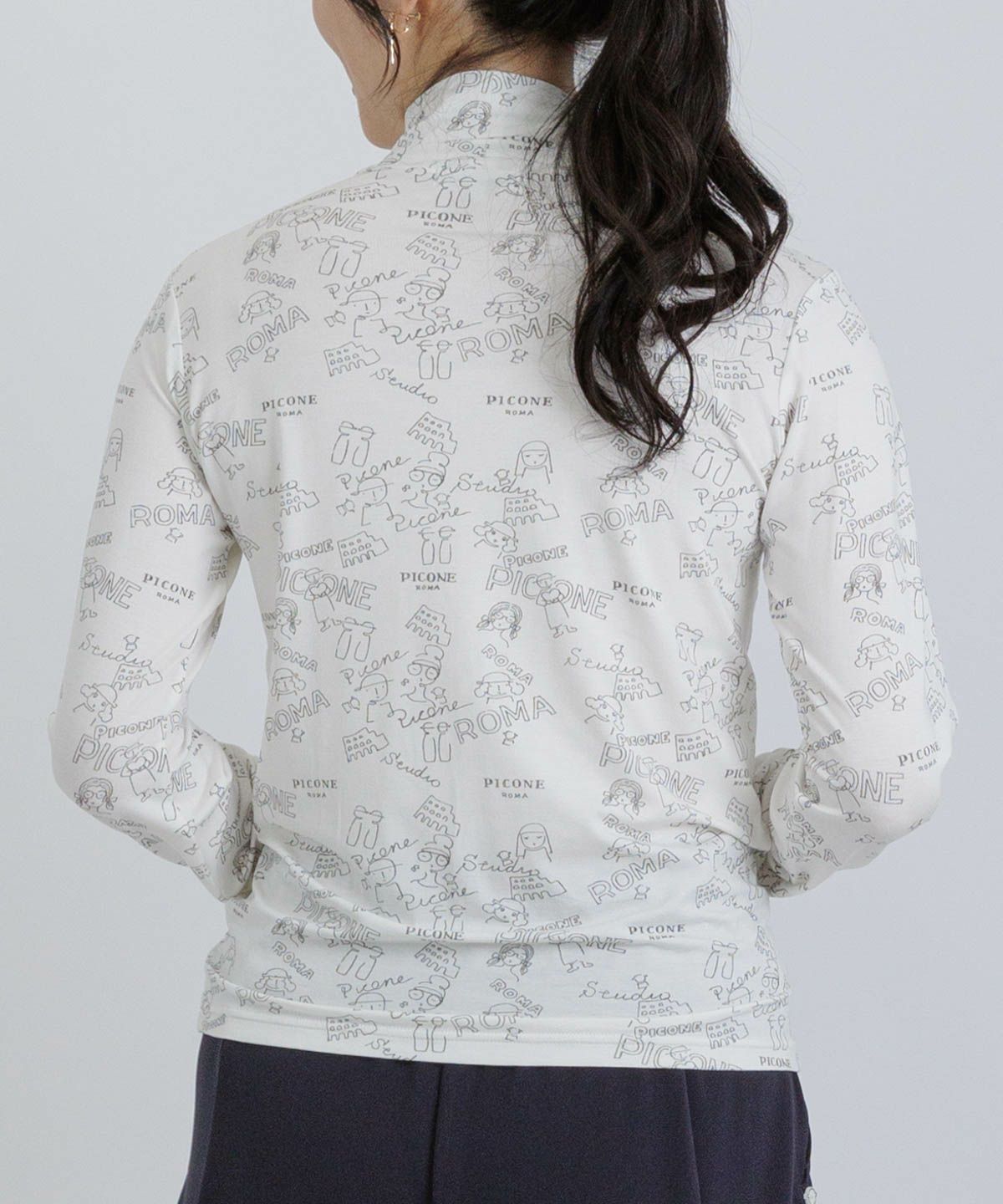 モデル着用画像（ホワイト）