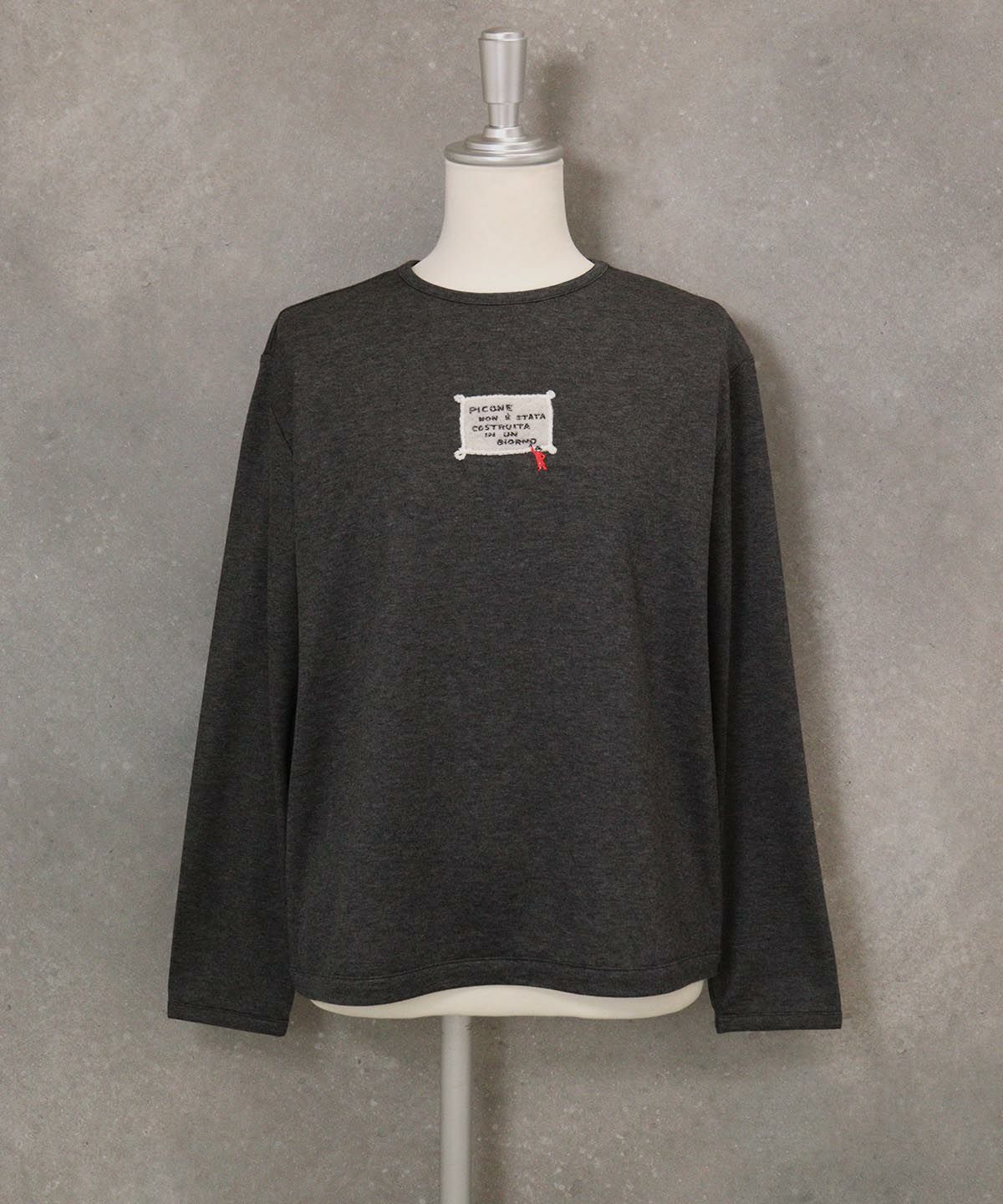 フロントワッペンプルオーバー(グレー)前