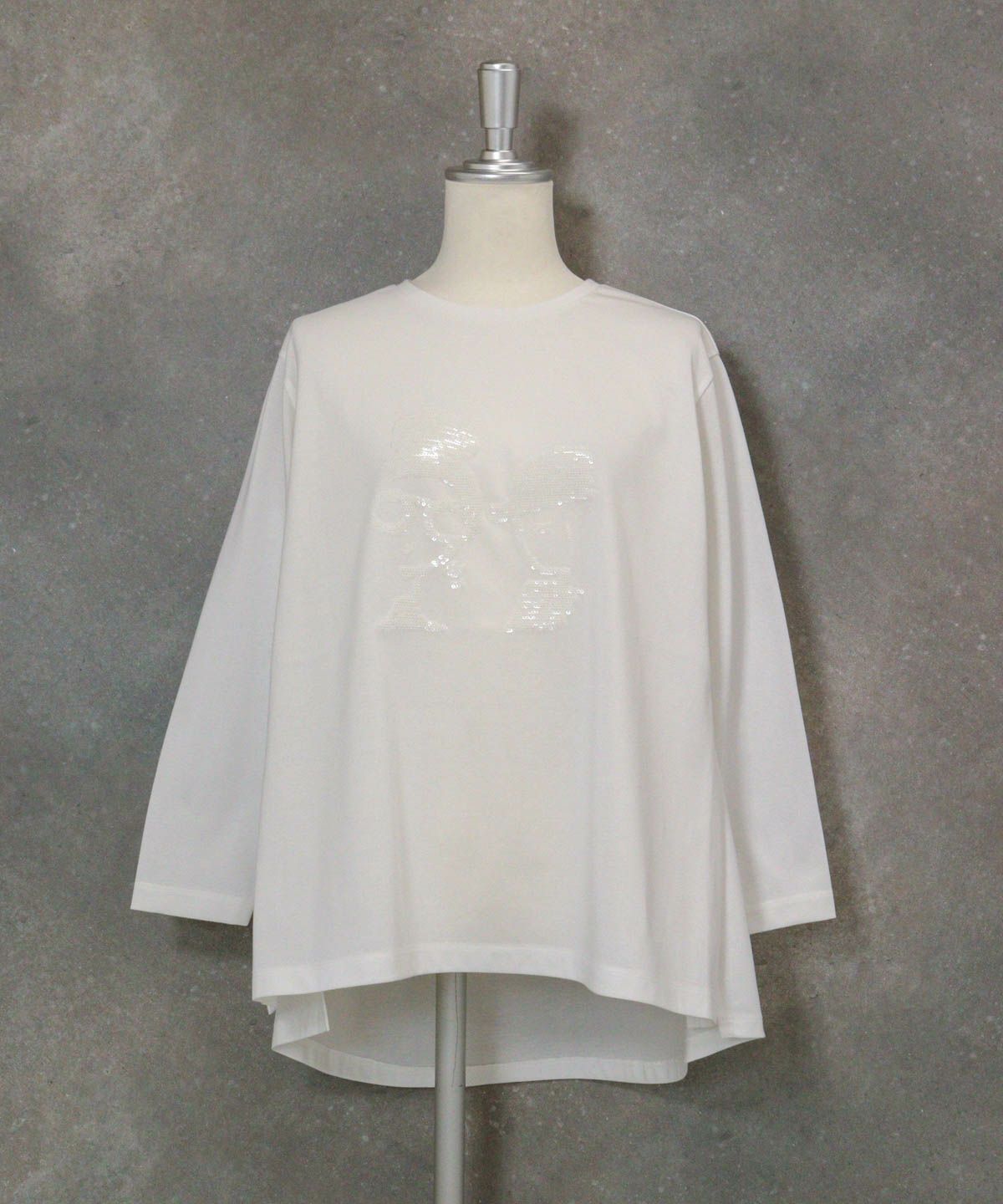 スパンコールイレギュラーヘムプルオーバー（ホワイト）