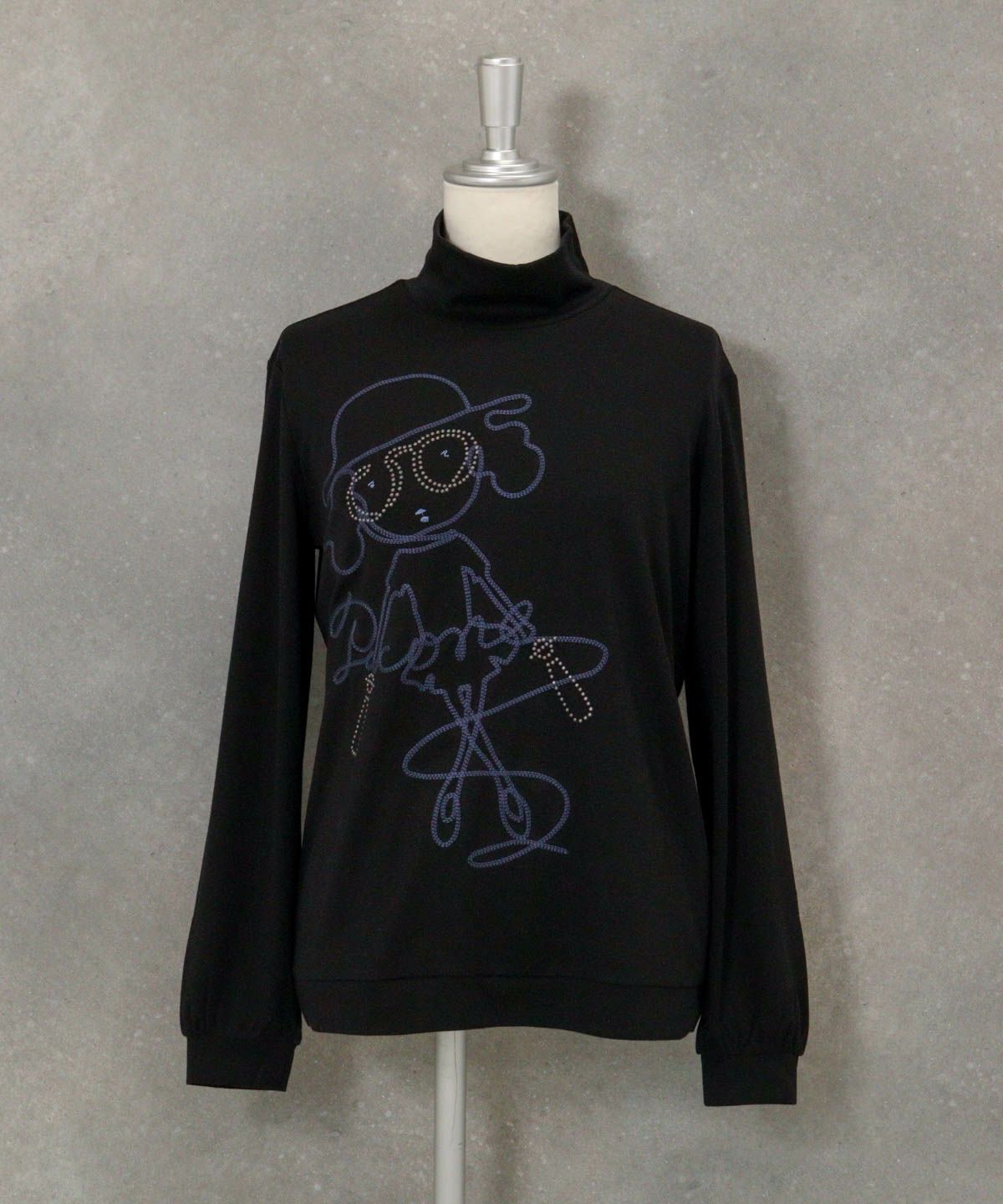 チェーン刺繍ハイネックプルオーバー（ブラック）