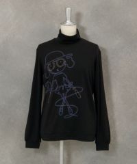 チェーン刺繍ハイネックプルオーバー（ブラック）