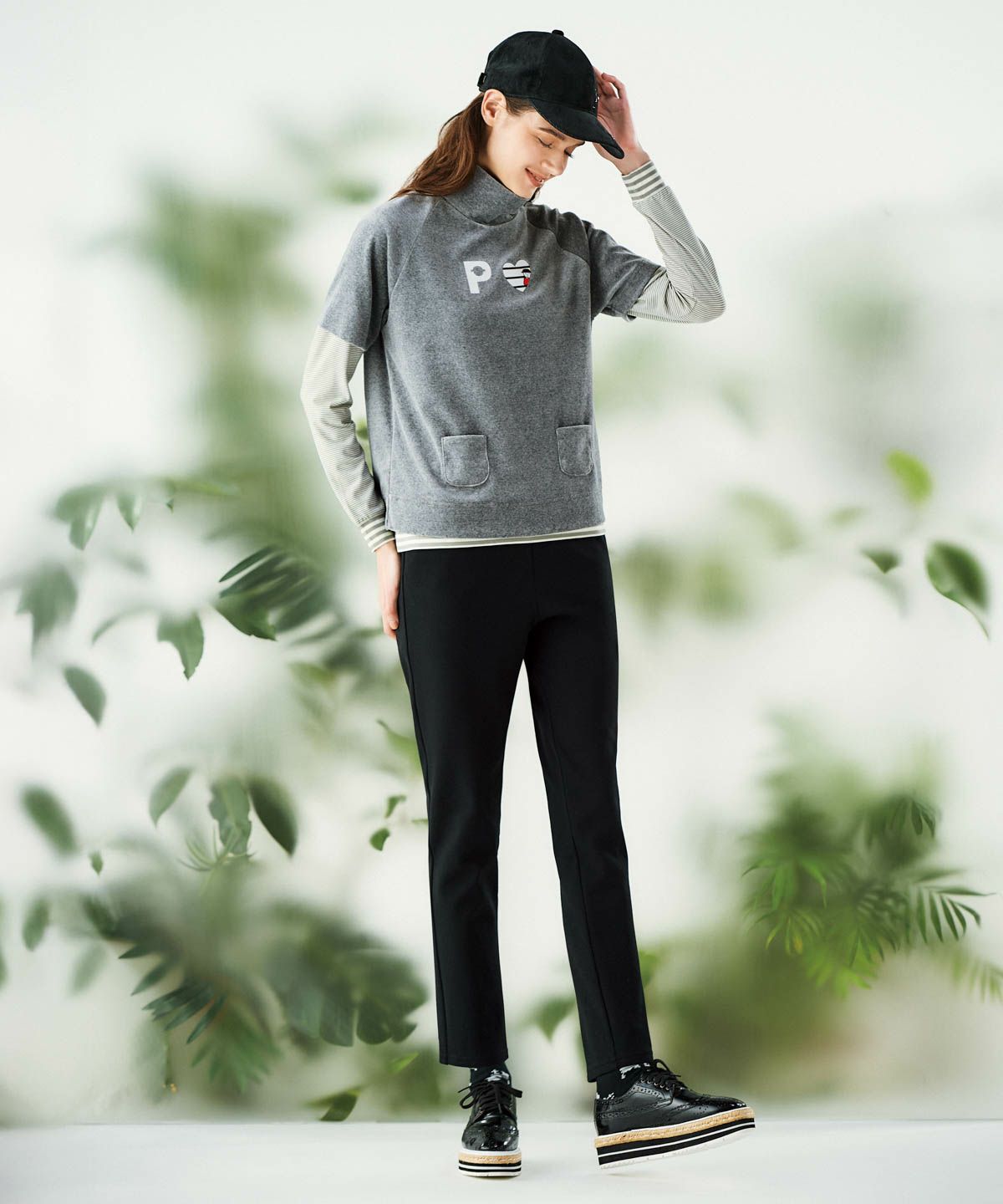 モデル着用画像（ブラック）