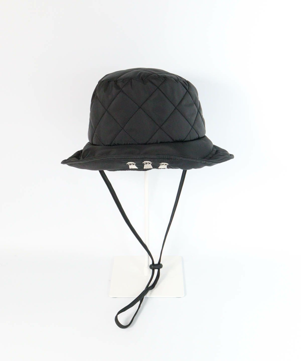  ストラップ付キルトハット（ブラック）