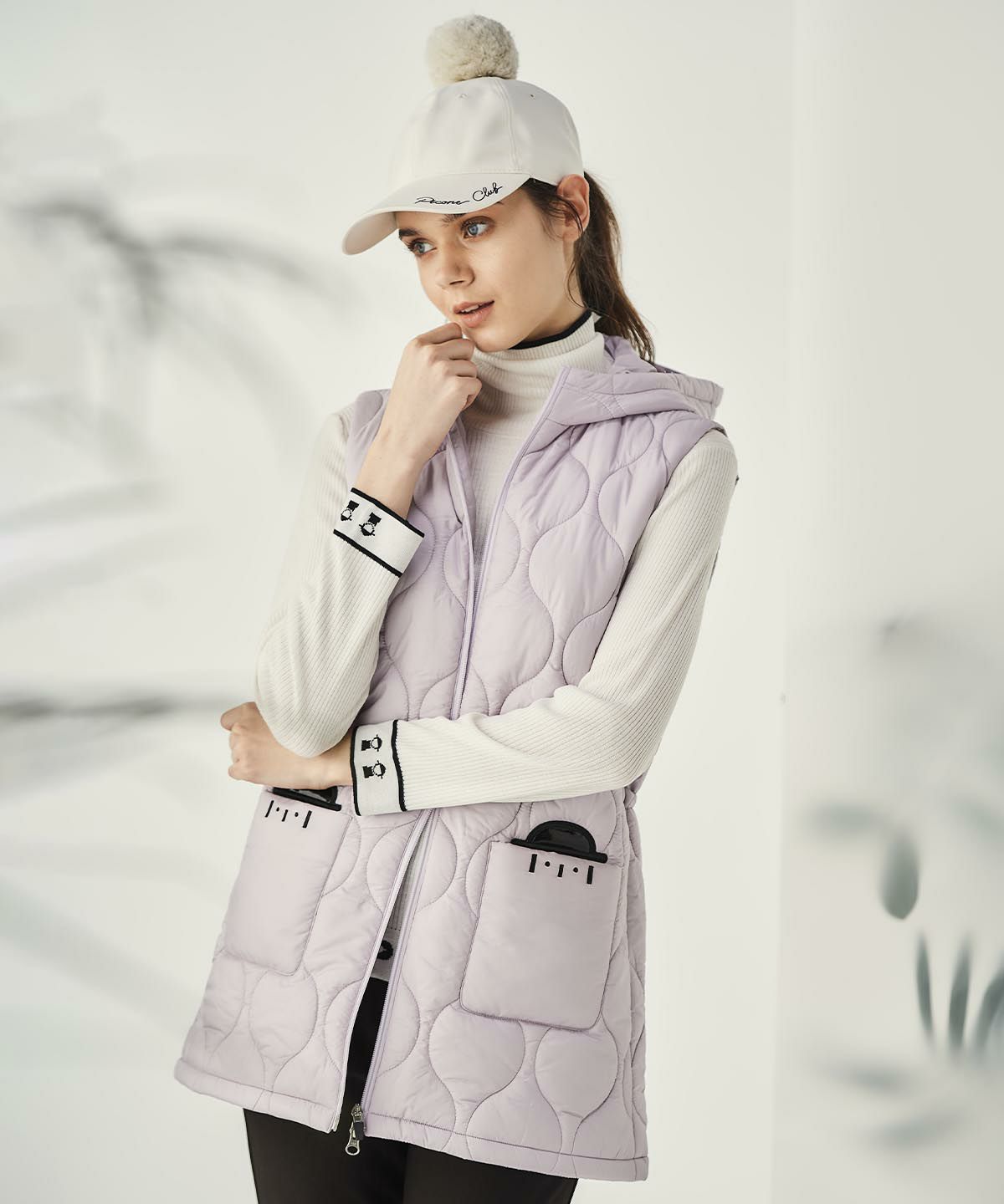 モデル着用画像（ホワイト）