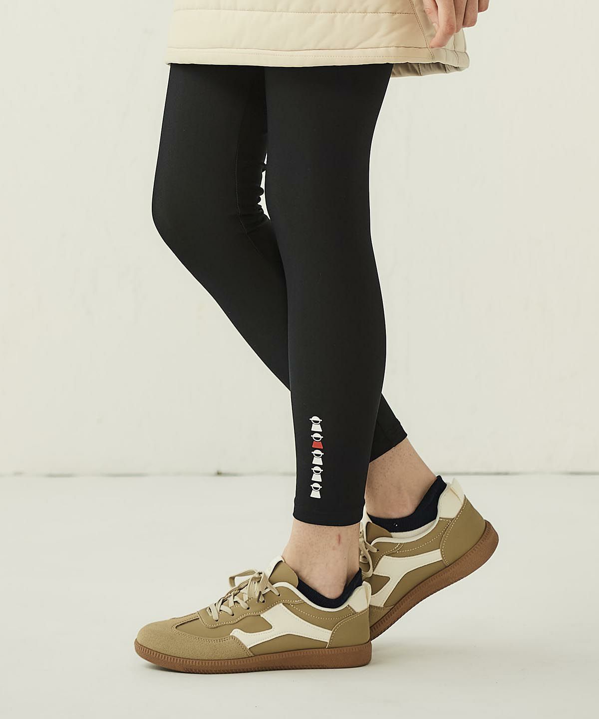 モデル着用画像(ブラック)