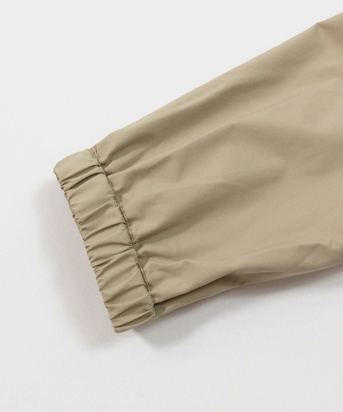 袖口(ベージュ)