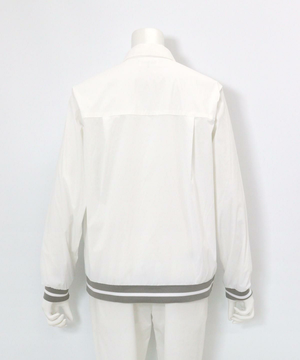 UV撥水タフタブルゾン(ホワイト)後ろ