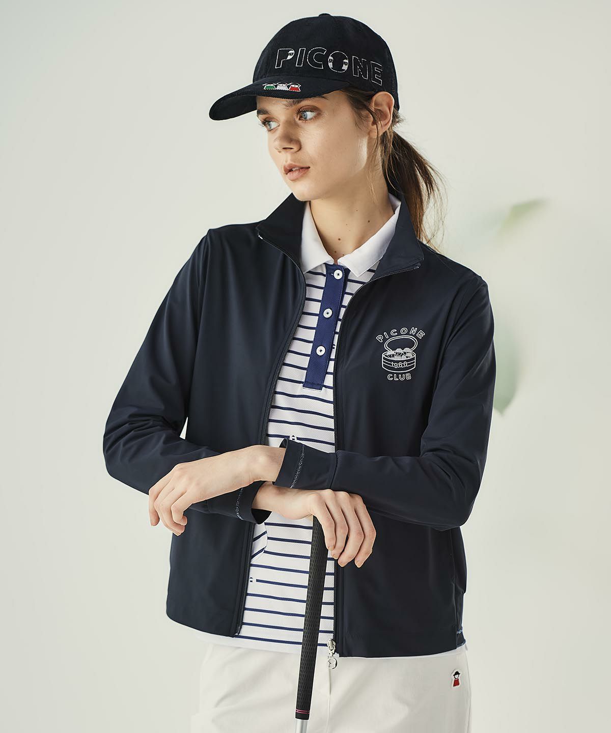 モデル着用画像(ネイビー)