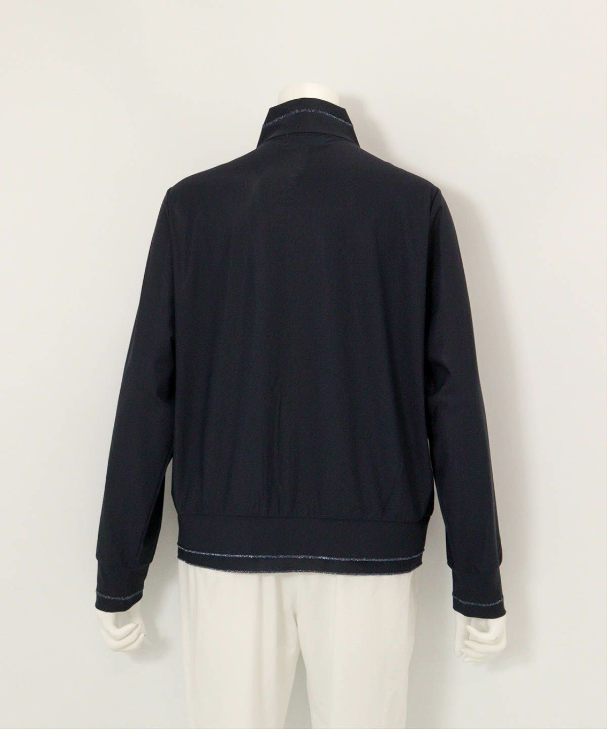 メローステッチUV冷感ブルゾン後（ネイビー）