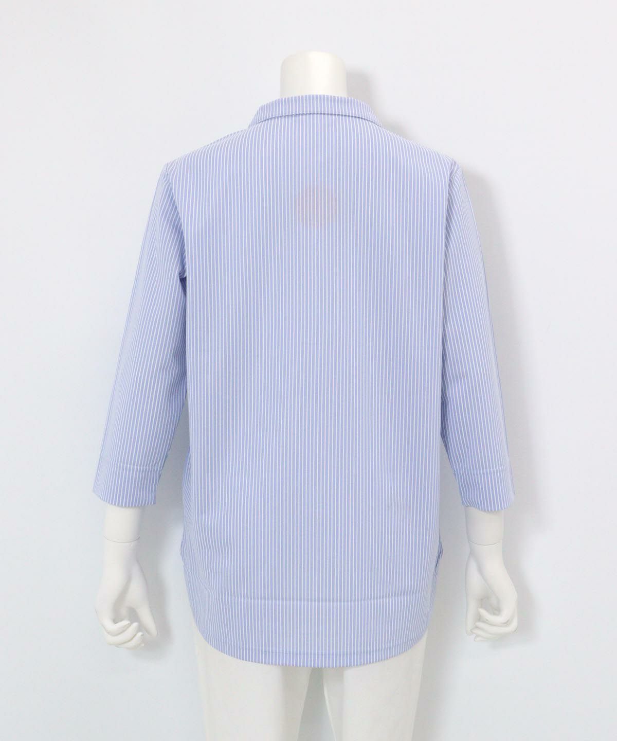 ストライプ柄七分袖シャツ(ブルー)後ろ