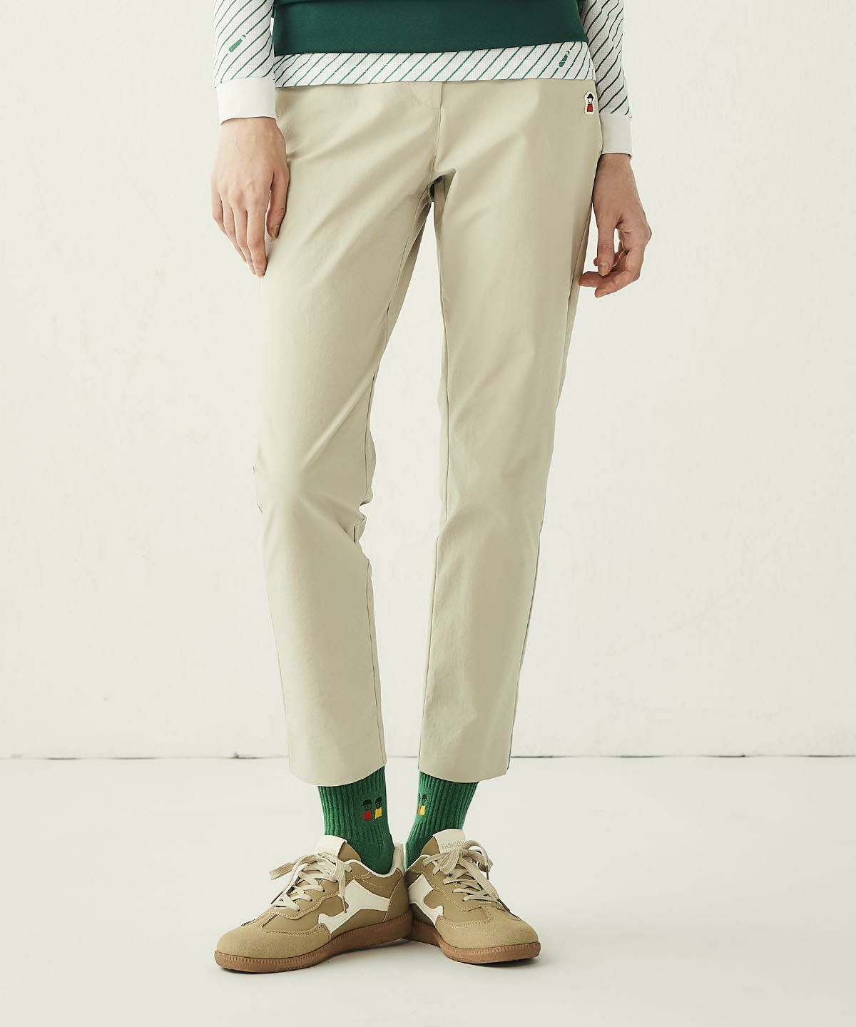 モデル着用画像(ベージュ)