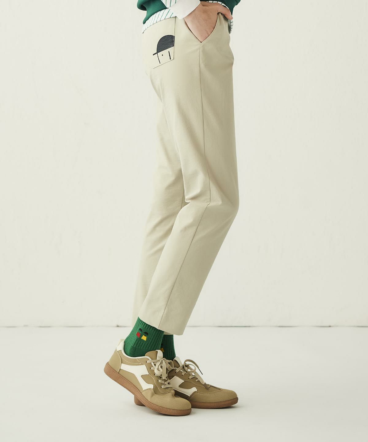 モデル着用画像(ベージュ)