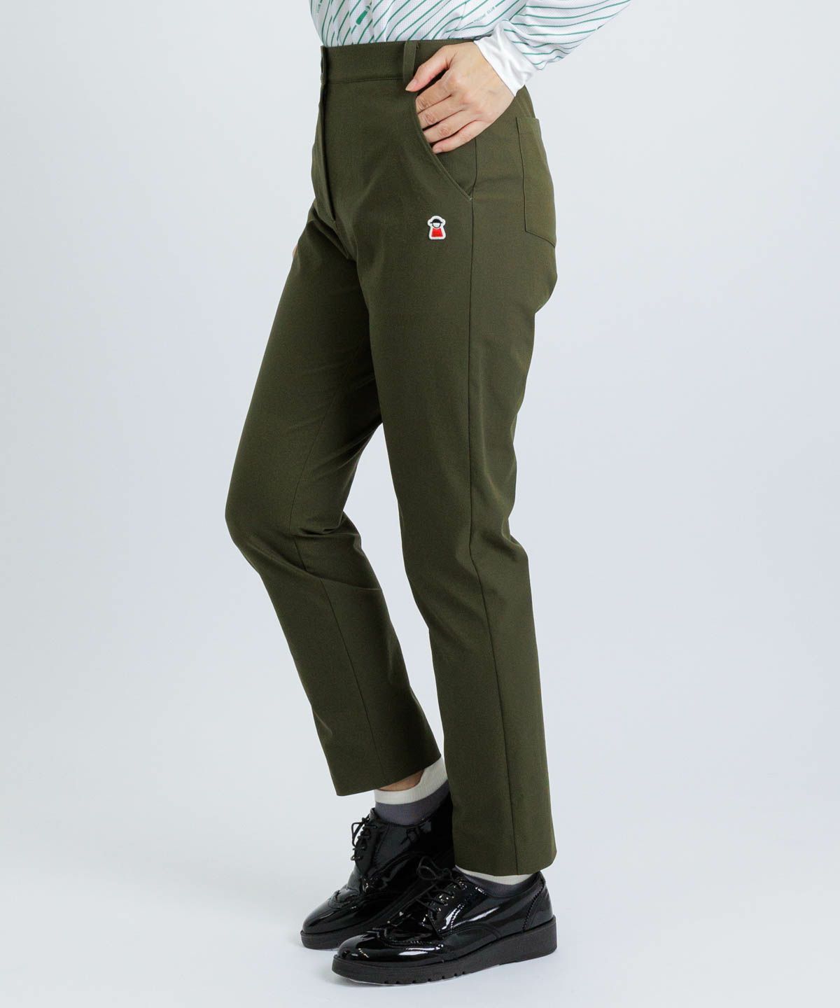 モデル着用画像(カーキ)