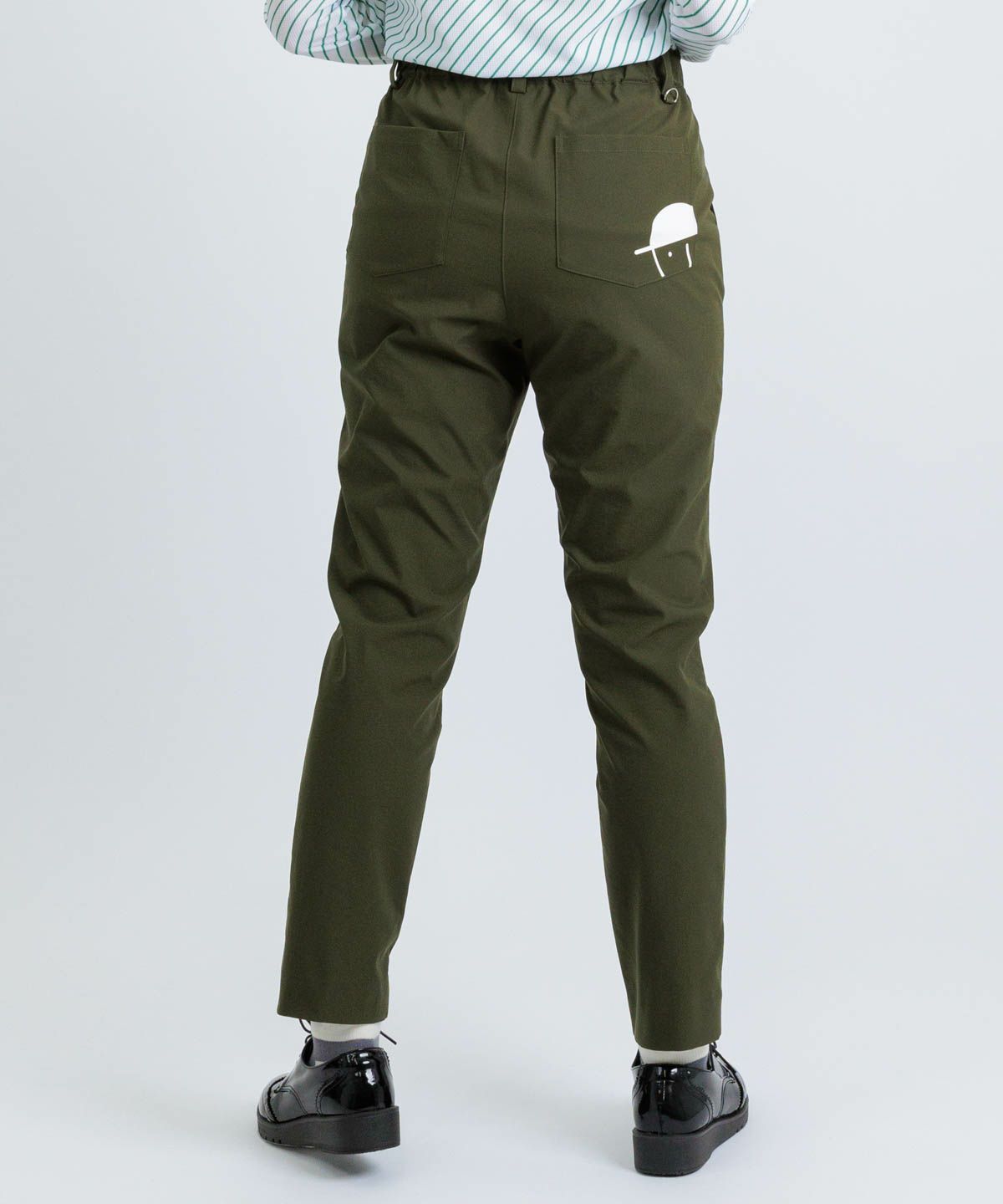 モデル着用画像(カーキ)