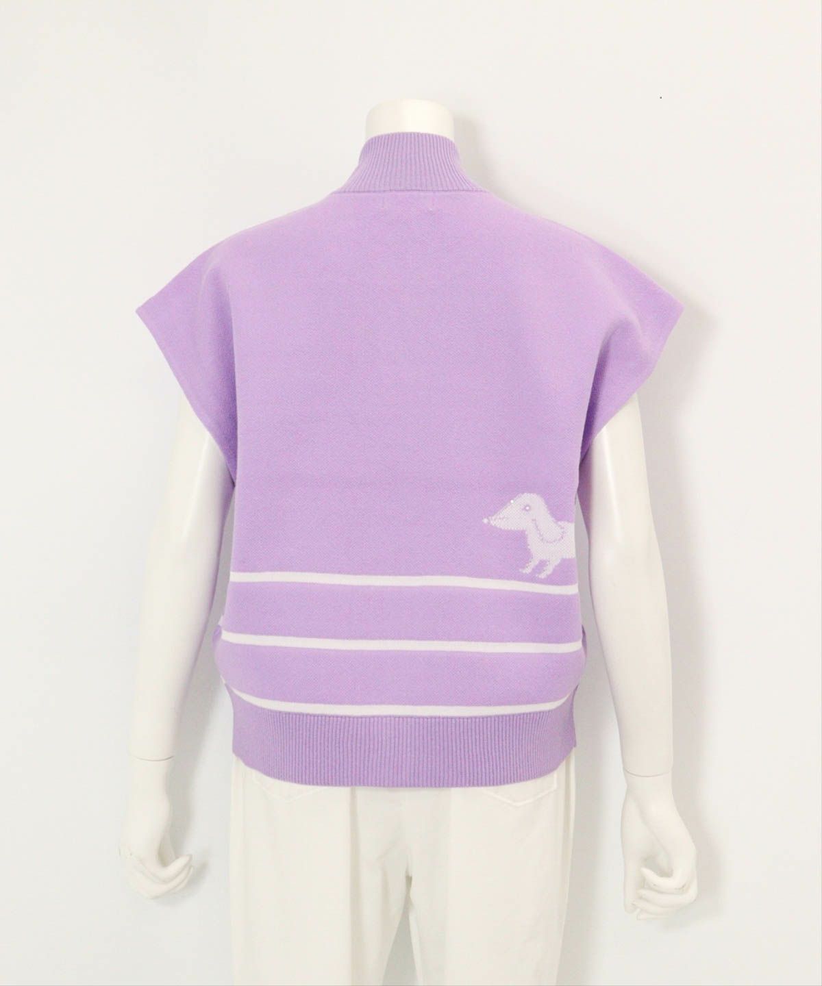  コットン混DOG柄ニットベスト後（ライトパープル）
