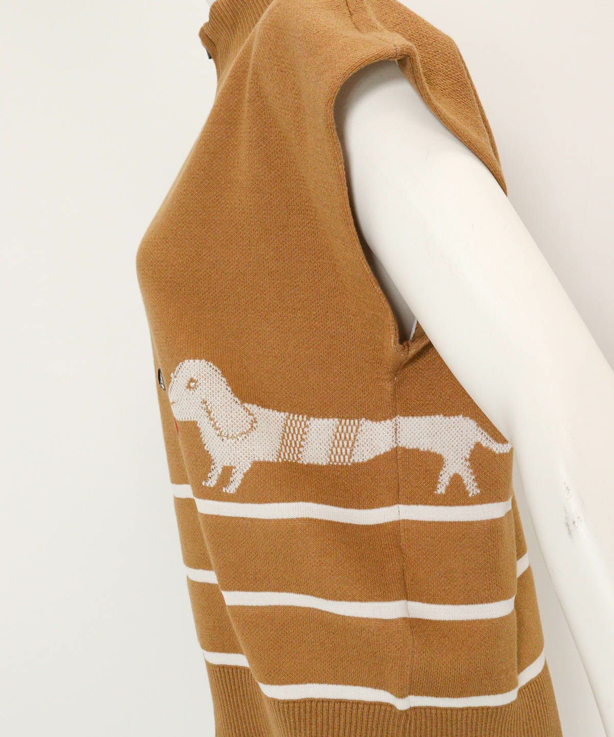 コットン混DOG柄ニットベスト|ピッコーネクラブ - ゴルフウェアや婦人