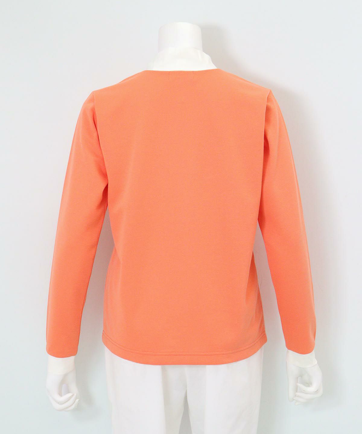 レイヤード風UV速乾プルオーバー(オレンジ)後ろ