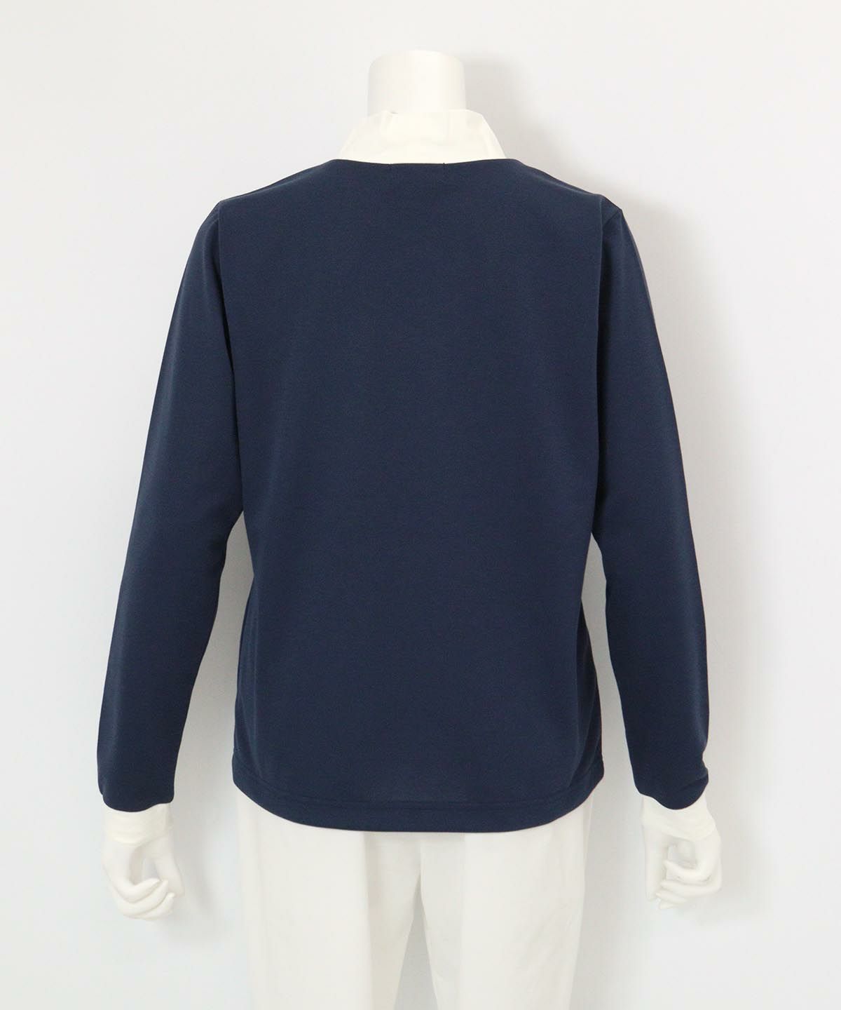 レイヤード風UV速乾プルオーバー(ネイビー)後ろ