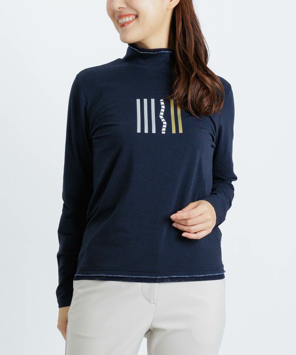 モデル着用画像(ネイビー)