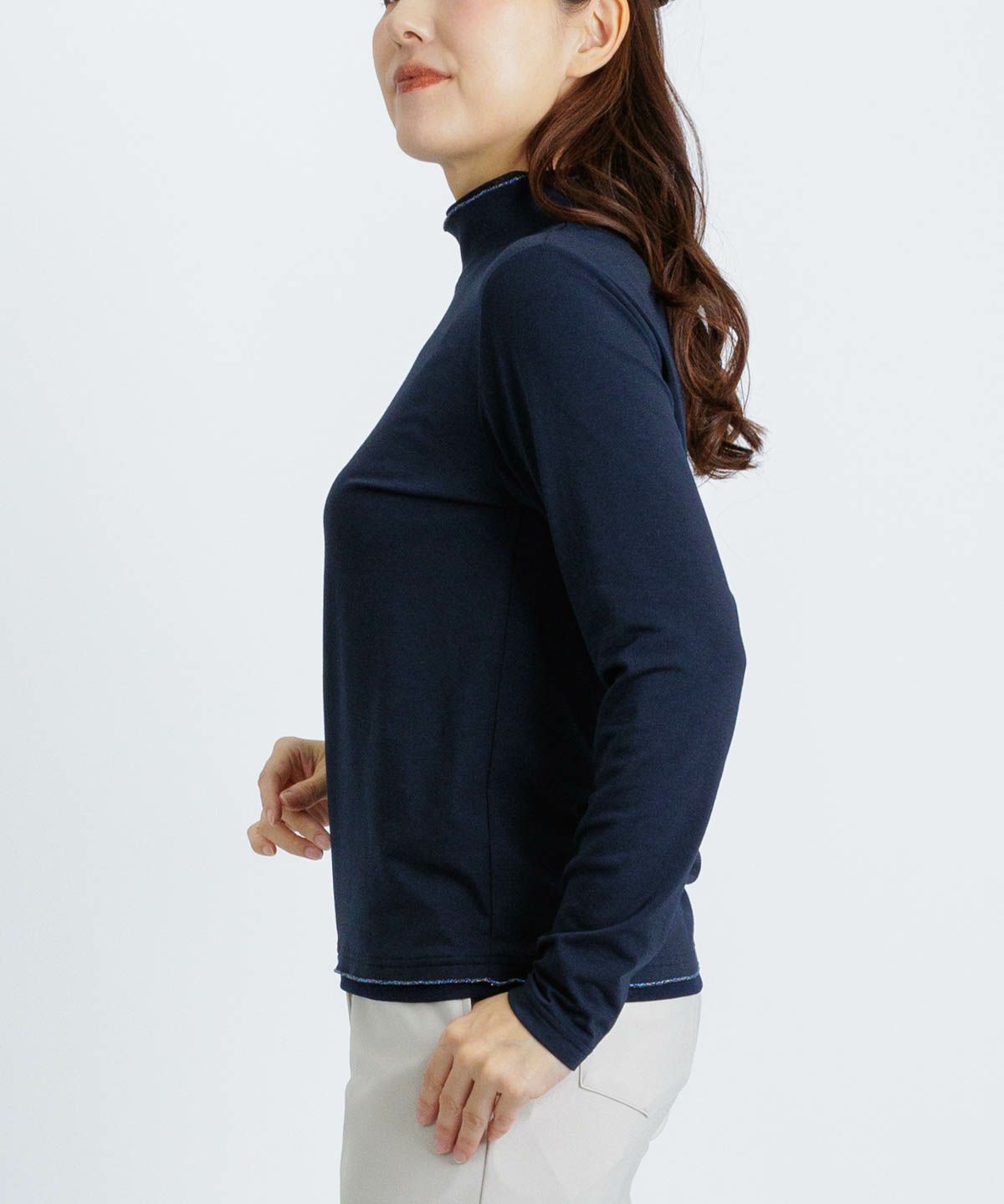 モデル着用画像(ネイビー)