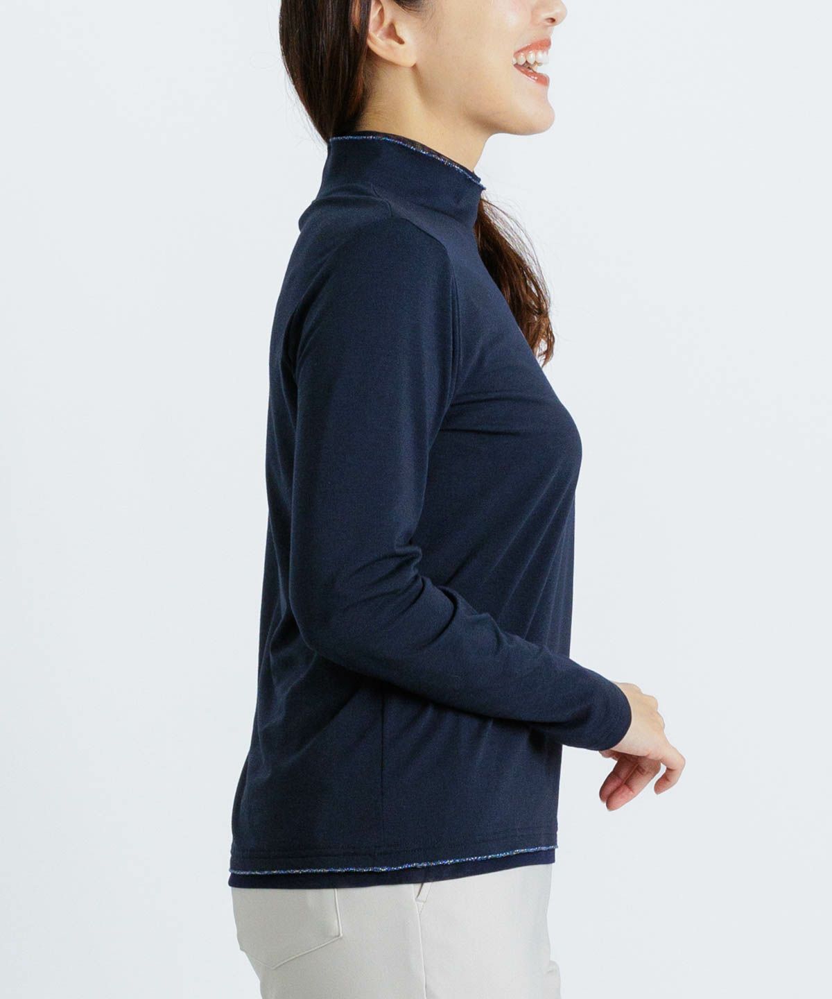 モデル着用画像(ネイビー)