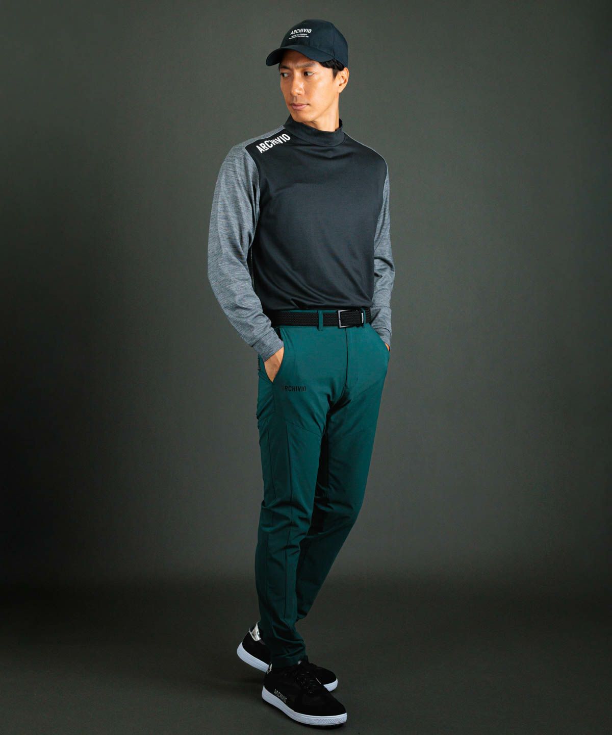 モデル着用画像（ブラック）