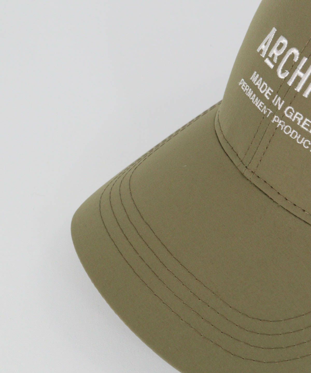 ツバ部分（カーキ）