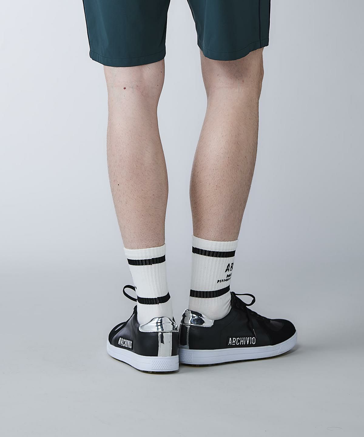 モデル着用画像（ホワイト）