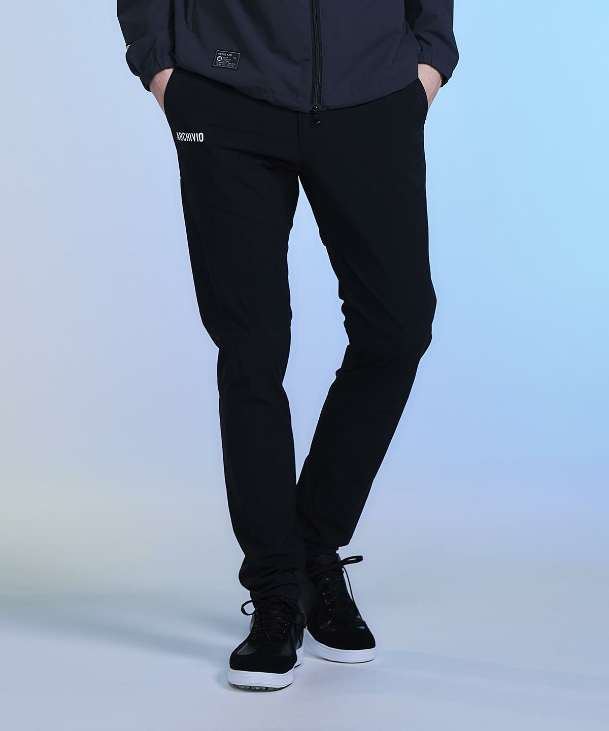 モデル着用画像（ブラック）