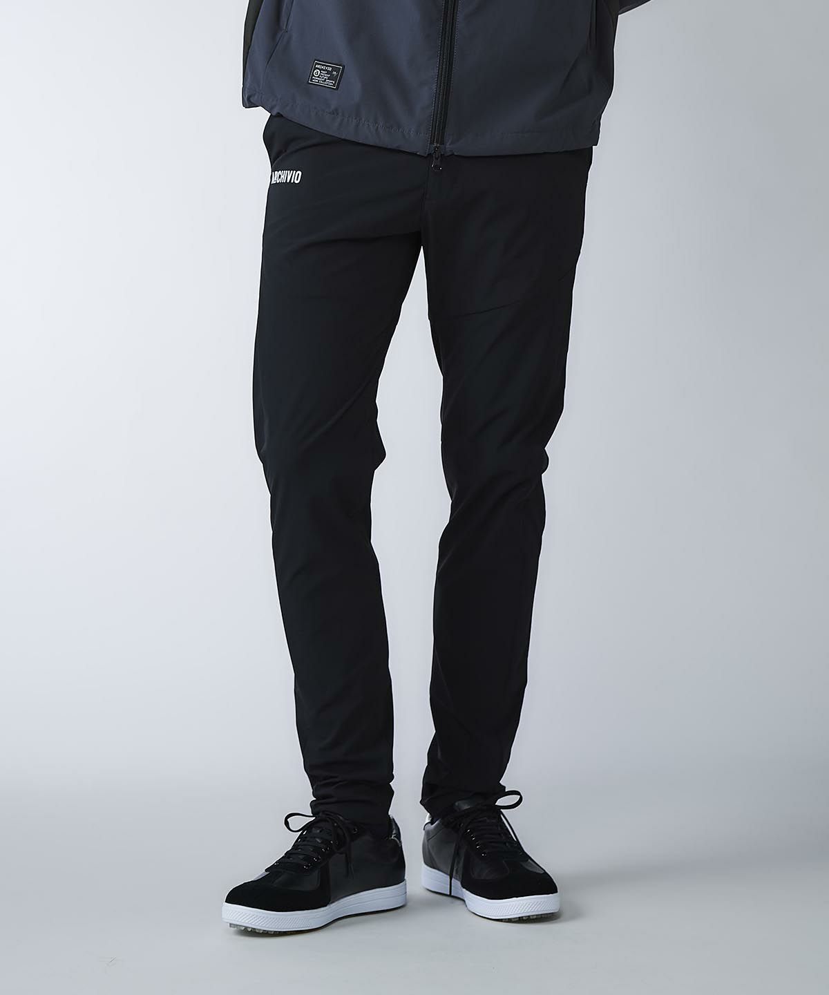 モデル着用画像（ブラック）