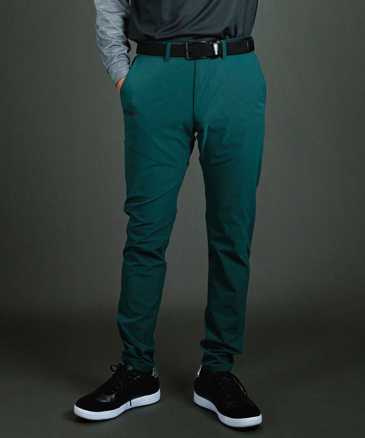 モデル着用画像（グリーン）