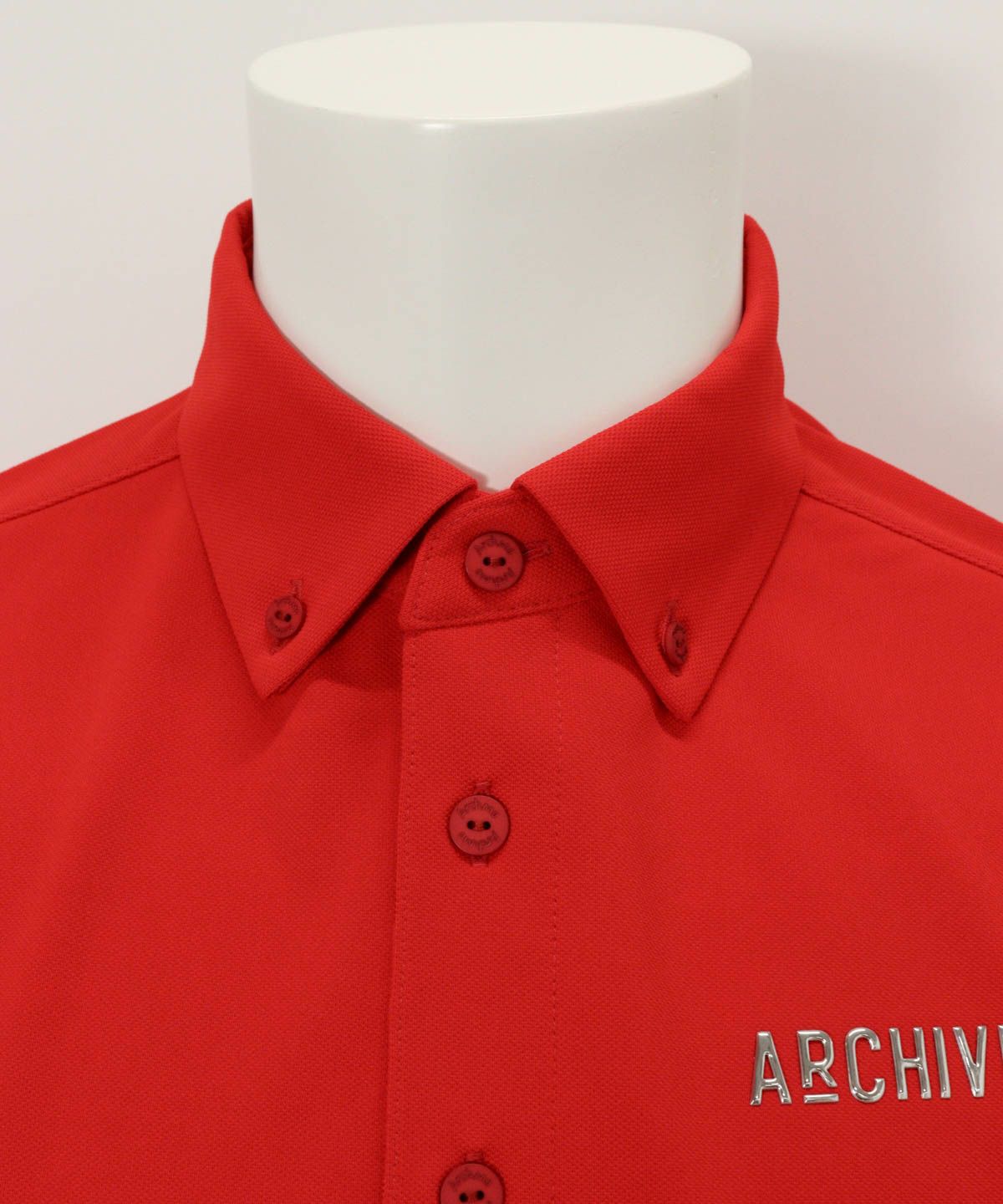 襟元部分（レッド）