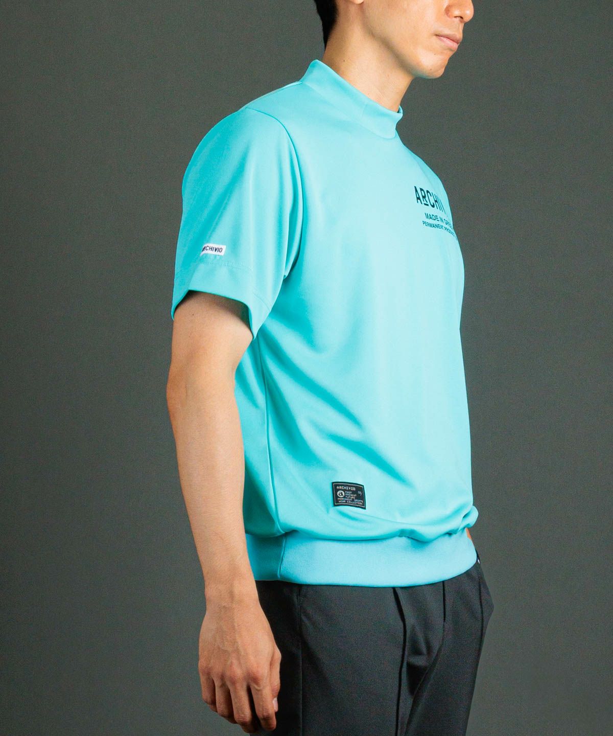 モデル着用画像（ライトブルー）