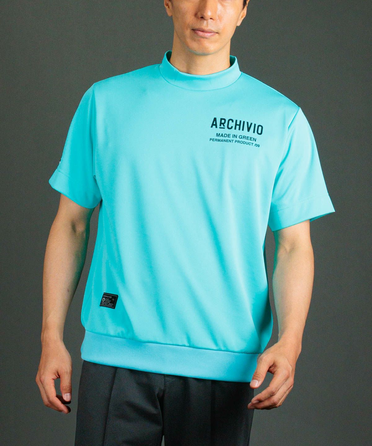 モデル着用画像（ライトブルー）