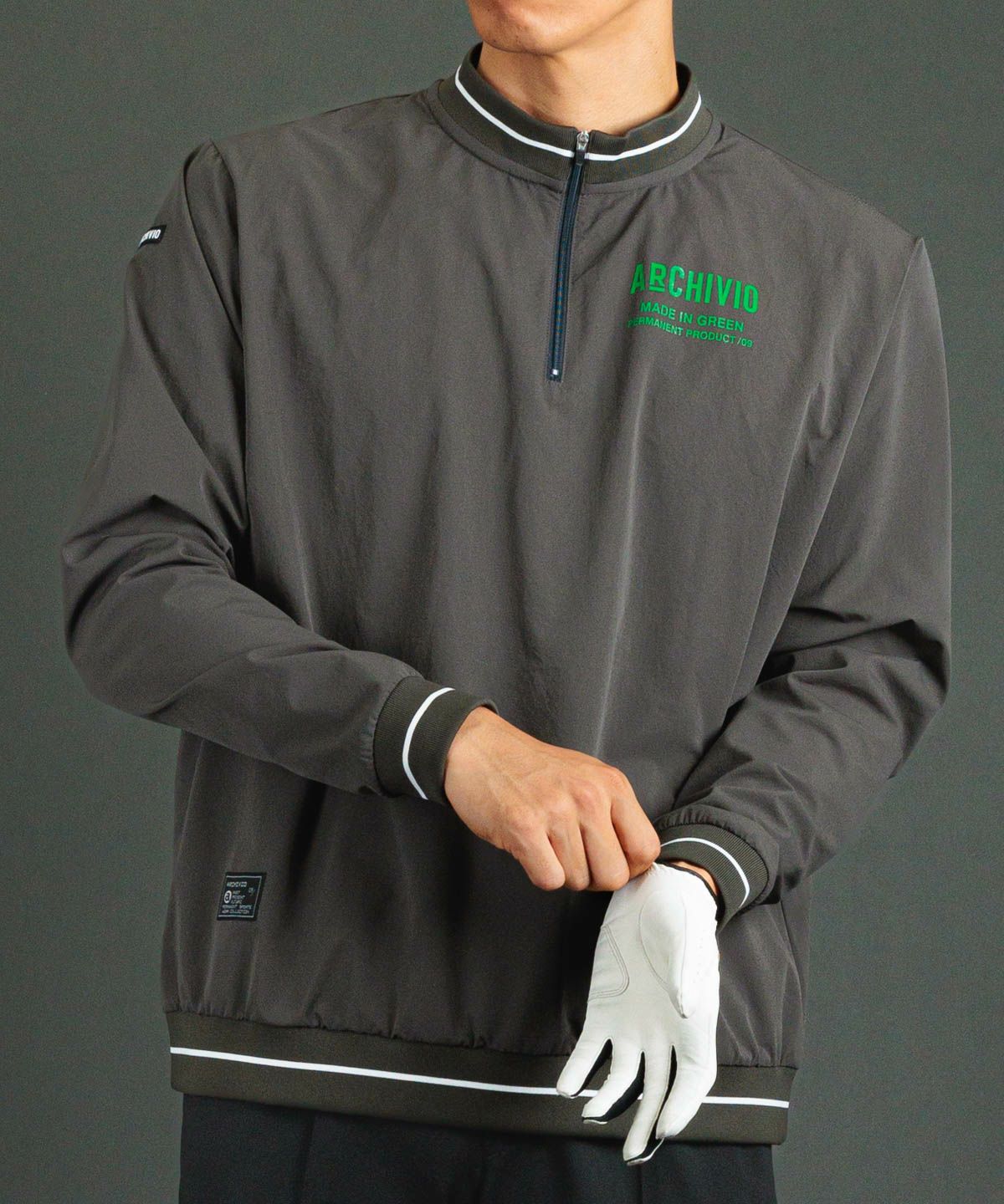 モデル着用画像（グレー）