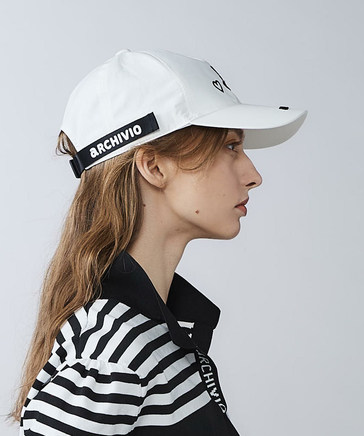 モデル着用画像（ホワイト）