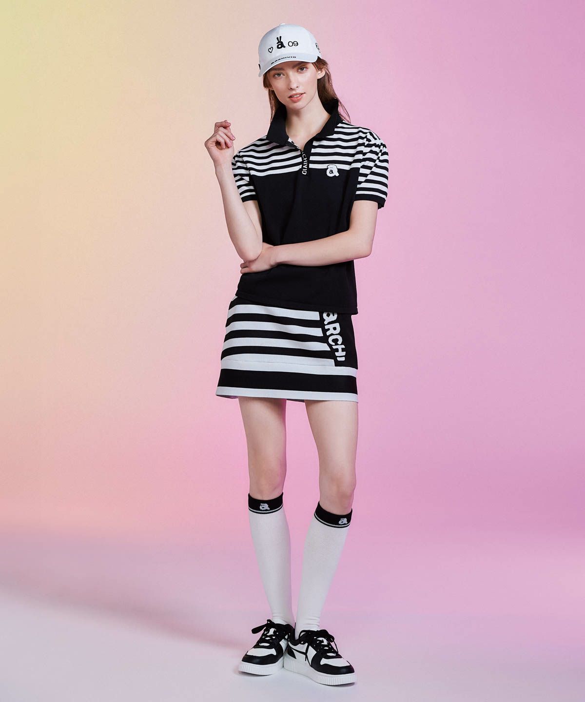 モデル着用画像（ホワイト）