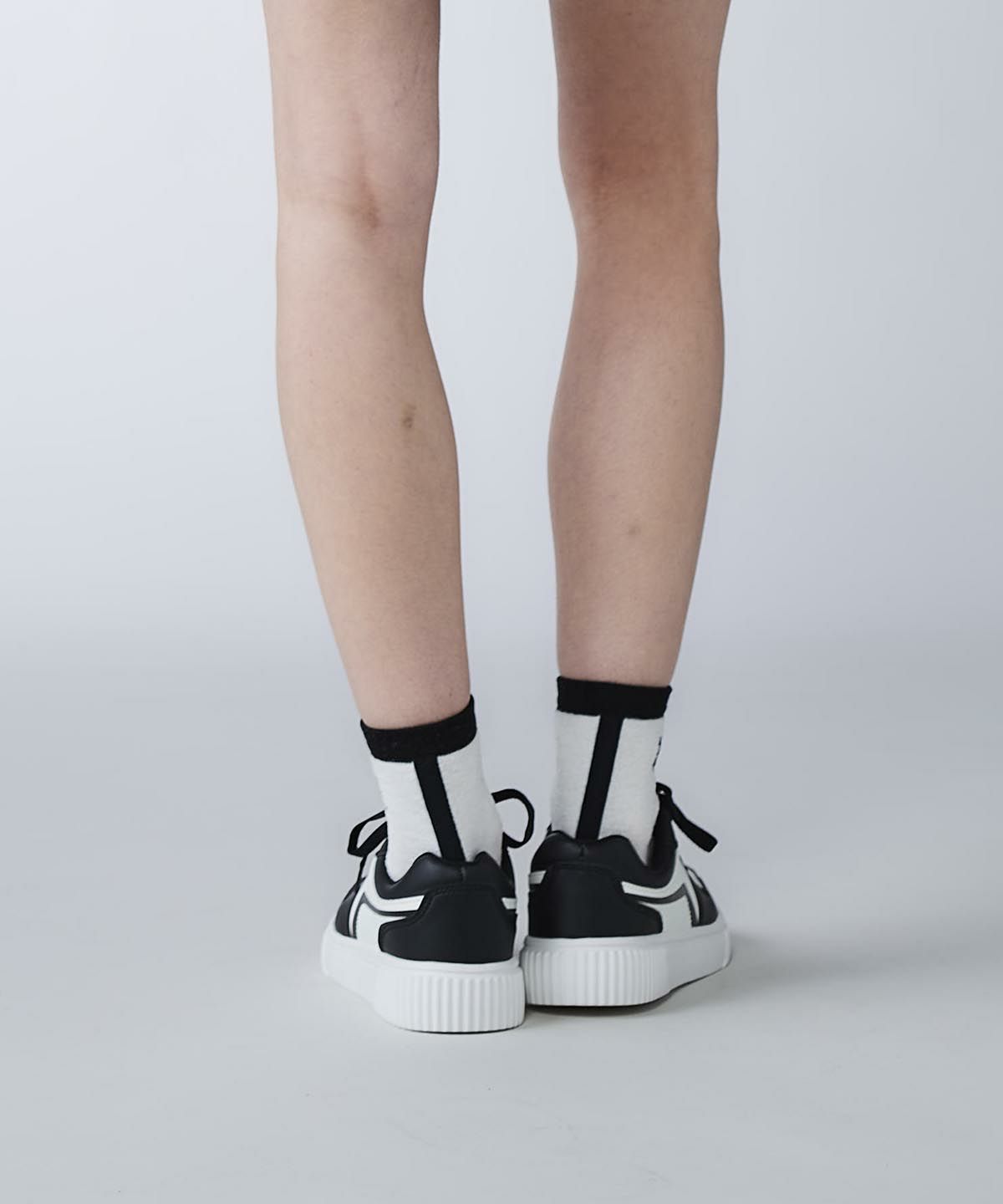 モデル着用画像（ホワイト）