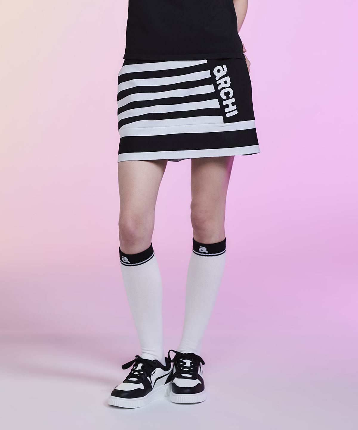 モデル着用画像（ブラック）